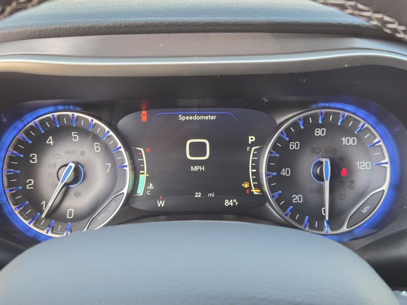 New 2026 Chrysler Pacifica Select
