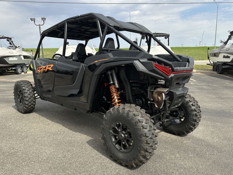 2024 Polaris RZR XP 4 1000 ULTIMATE MATTE TITANIUM AND ONYX BLACKImage 8