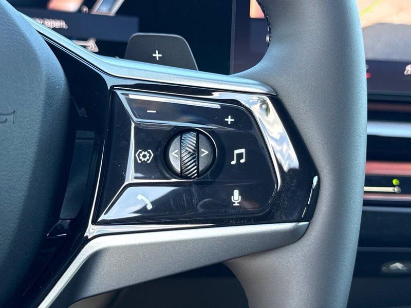 New 2027 BMW 5 Series 530iImage 21