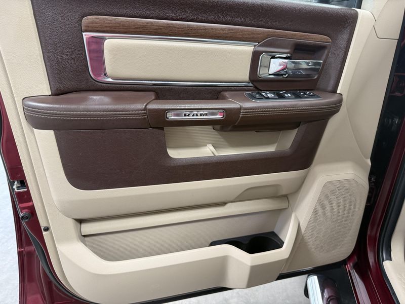 Used 2018 RAM 1500 LaramieImage 16