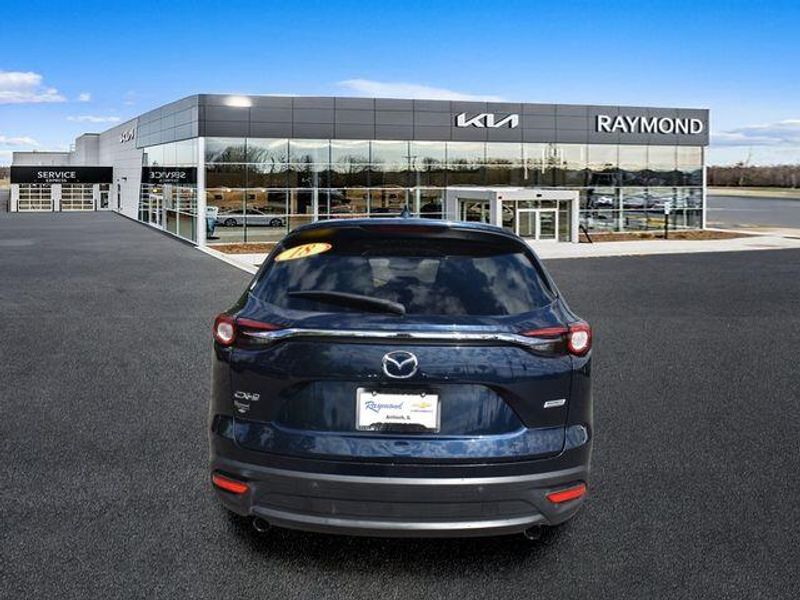 Used 2018 Mazda CX-9 TouringImage 4