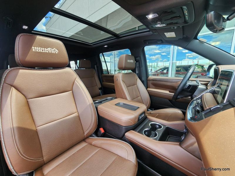 Used 2024 Chevrolet Suburban High Country