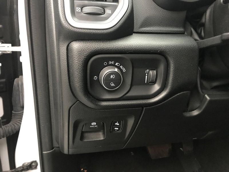 Used 2022 RAM 1500 Big HornImage 4
