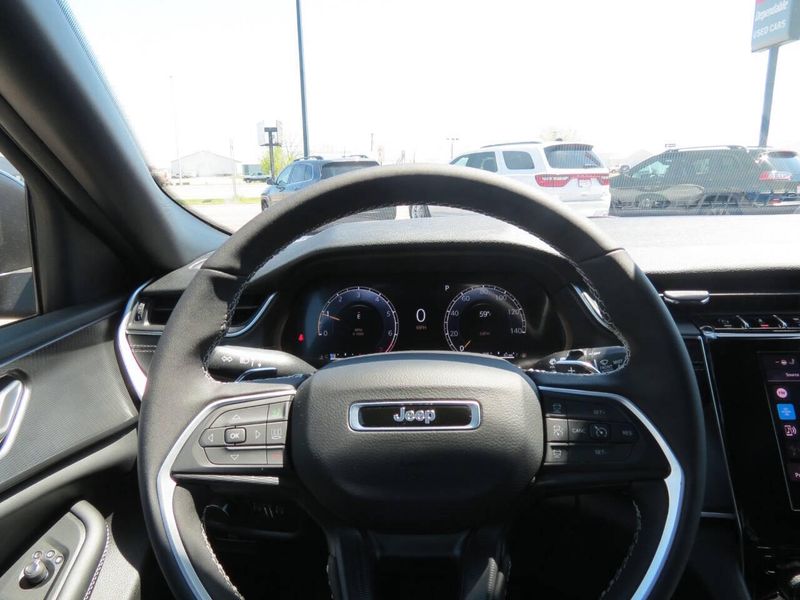 New 2026 Jeep Grand Cherokee Laredo X 4x4Image 10