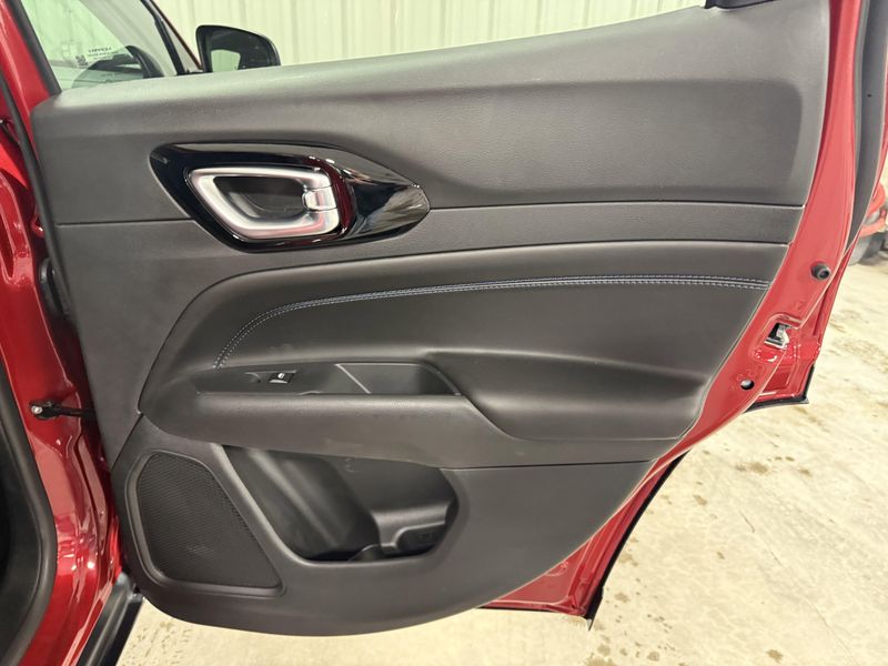 New 2026 Jeep Compass Latitude Altitude 4x4Image 8
