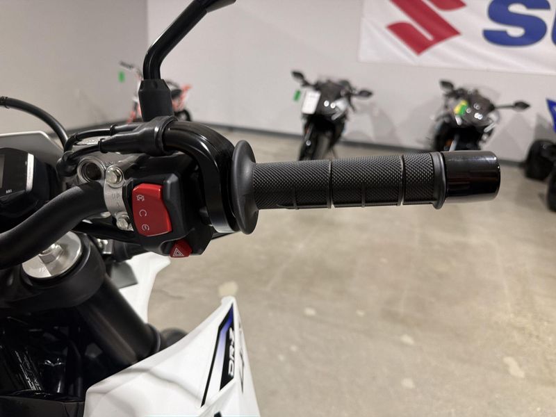 New 2025 Suzuki DR-Z4SM Image 24
