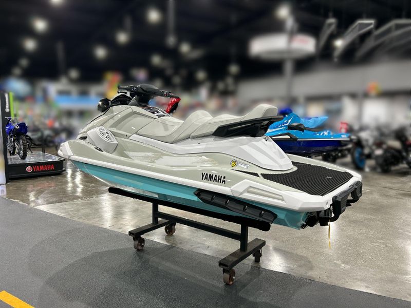2025 Yamaha VX CRUISER HO W/AUDIO  in a PEARL/MINT exterior color. Del Amo Motorsports of Redondo Beach (424) 390-7811 delamomotorsports.com 