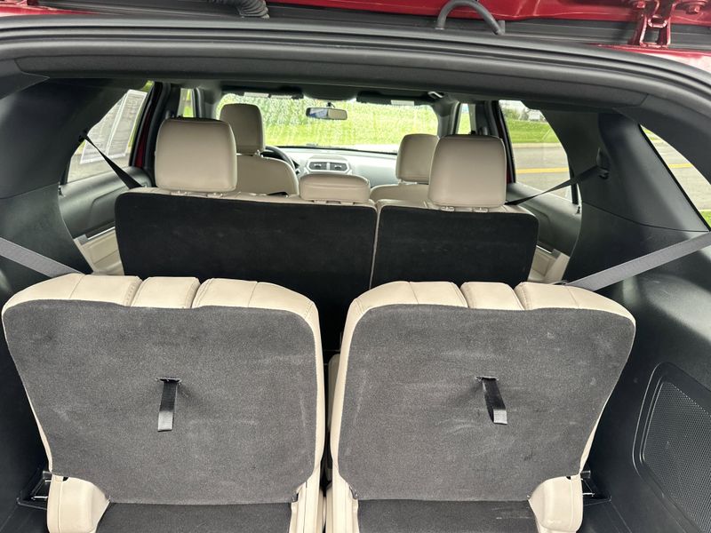 Used 2019 Ford Explorer LimitedImage 12