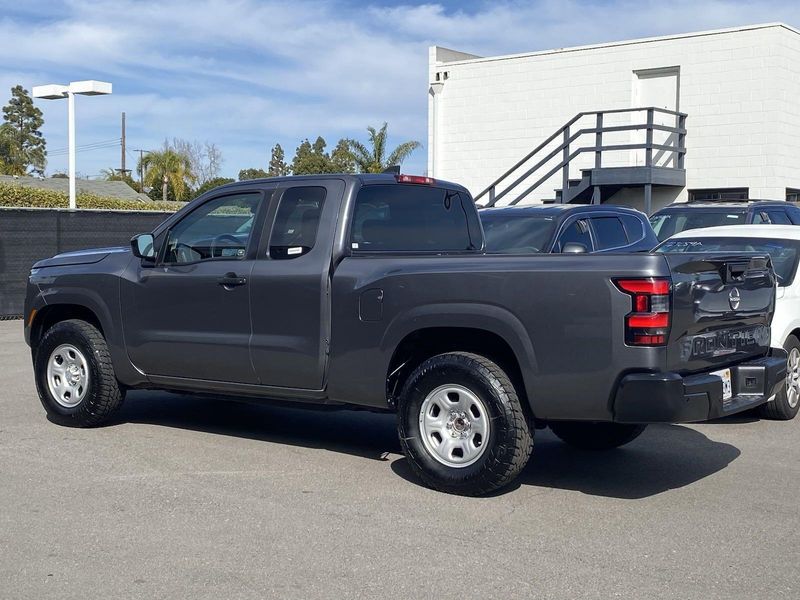 2022 Nissan Frontier SImage 6
