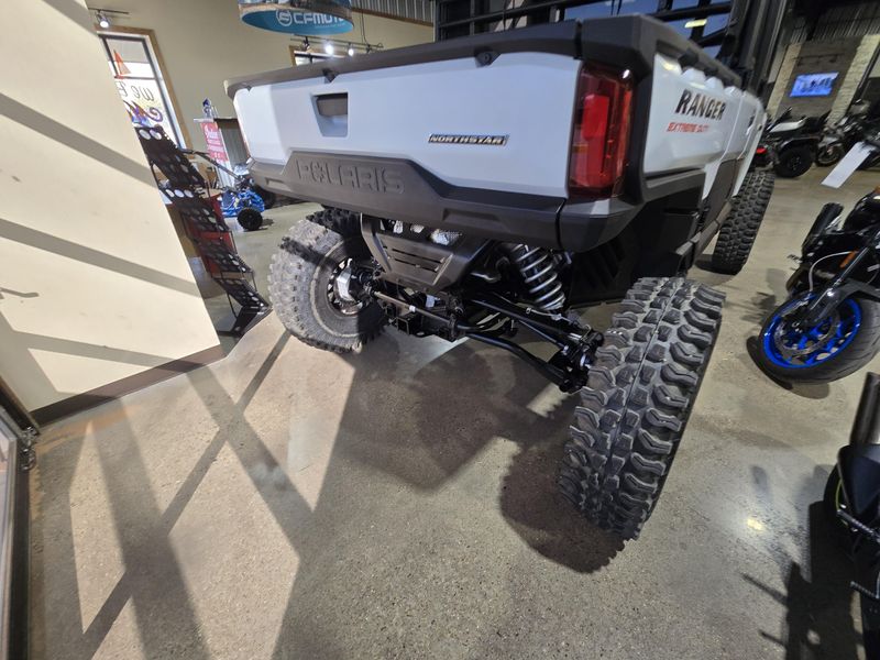 2025 Polaris RANGER CREW XD 1500 NORTHSTAR EDITION ULTIMATE GHOST WHITE METALLIC SMOKEImage 19