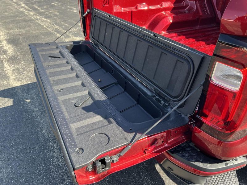 2026 Gmc Canyon AT4 photo 31