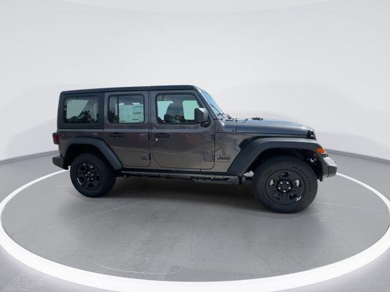 New 2026 Jeep Wrangler 4-door SportImage 9