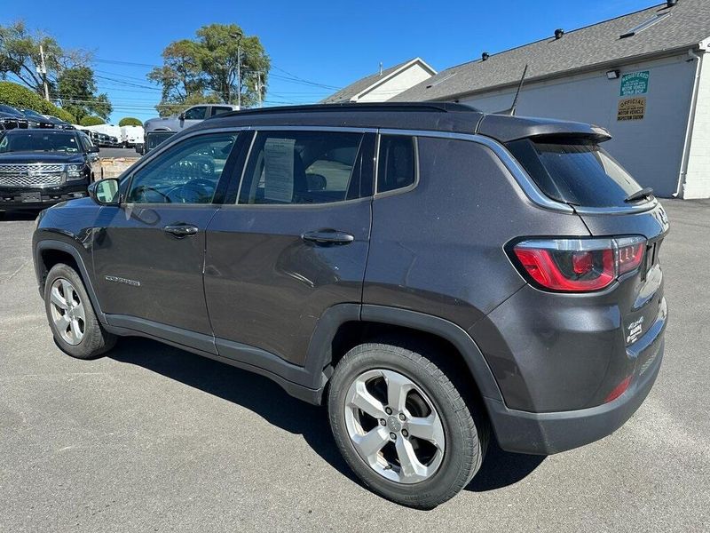 2019 Jeep Compass Latitude photo 7