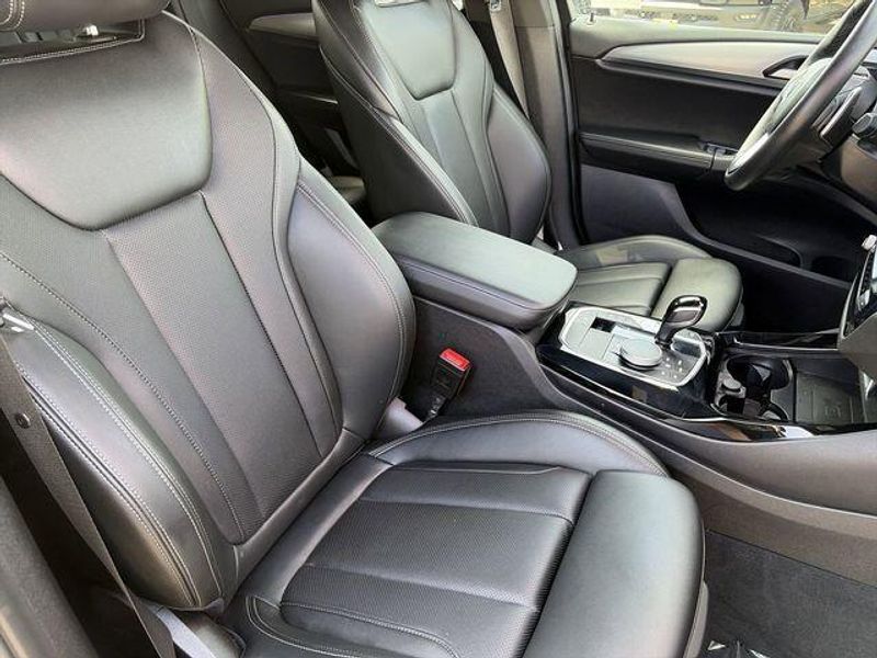 Used 2023 BMW X3 sDrive30iImage 11