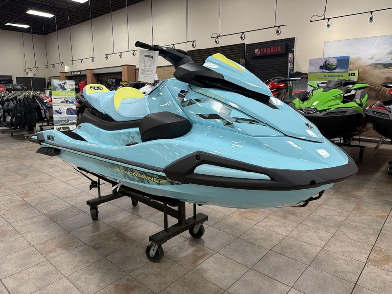 New 2025 Yamaha VX LIMITED HO Image 11