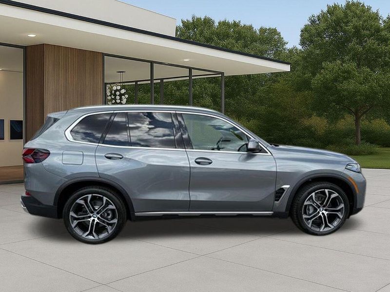 New 2026 BMW X5 xDrive40iImage 7