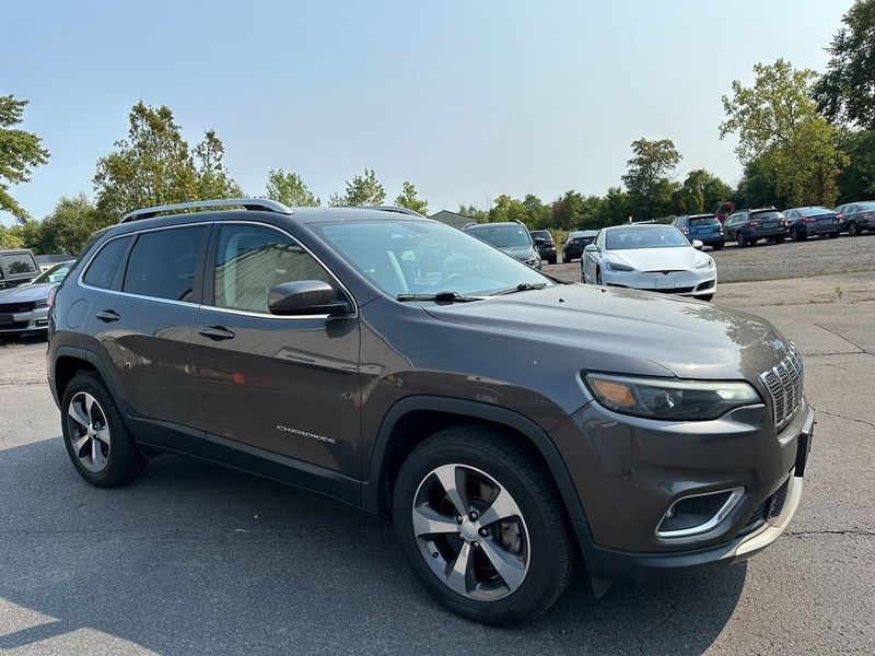 2019 Jeep Cherokee LimitedImage 1