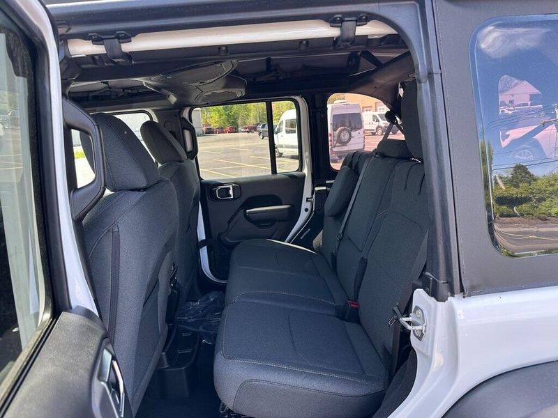 2025 Jeep Wrangler 4-door Sport S 4xeImage 13