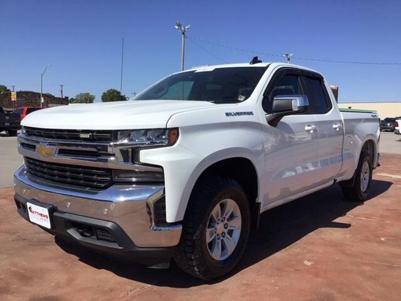 2020 Chevrolet Silverado 1500 LTImage 1