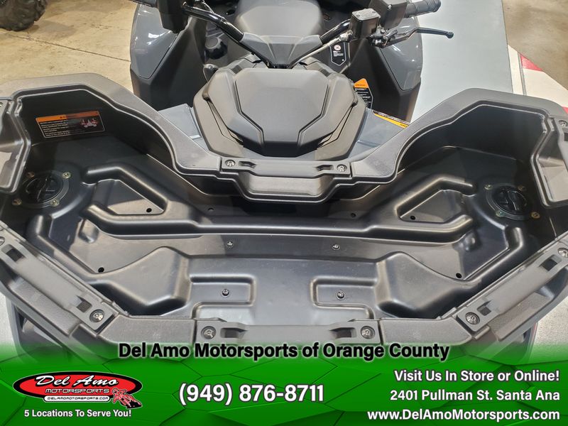 2024 Can-Am 1DRE  in a GRANITE GRAY exterior color. Del Amo Motorsports of Orange County (949) 416-2102 delamomotorsports.com 