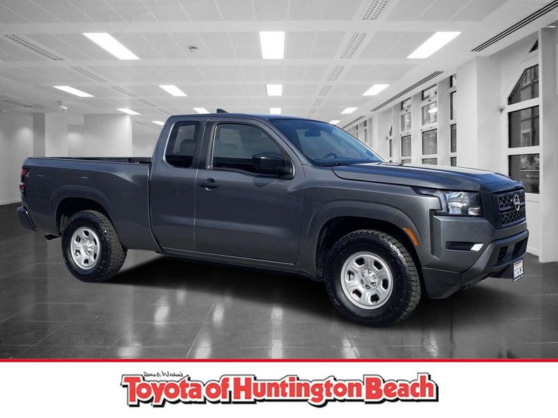 2022 Nissan Frontier SImage 1