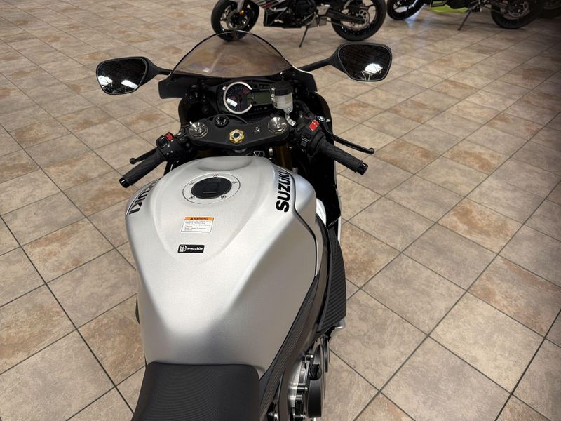 New 2026 Suzuki GSX-R750 Image 25