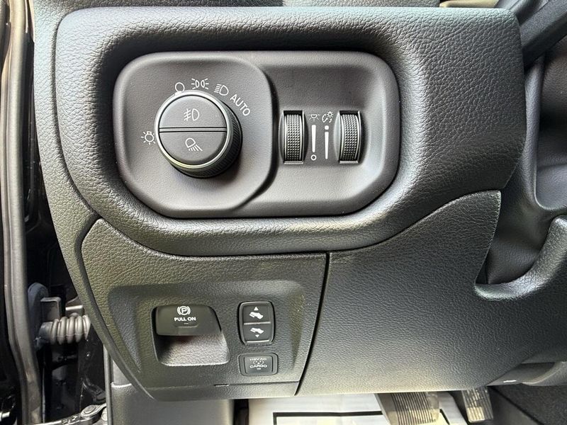 2026 Ram 1500 Big Horn photo 12