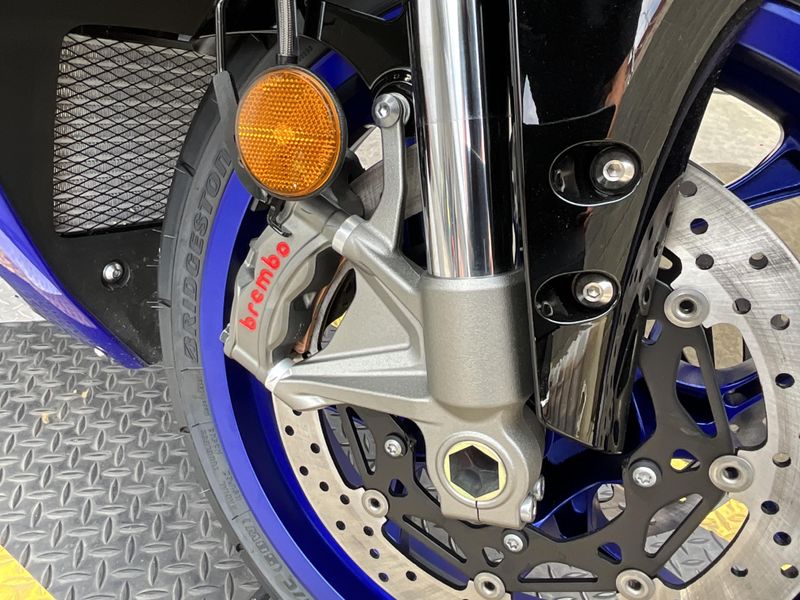 New 2026 Yamaha YZF-R1 Image 9