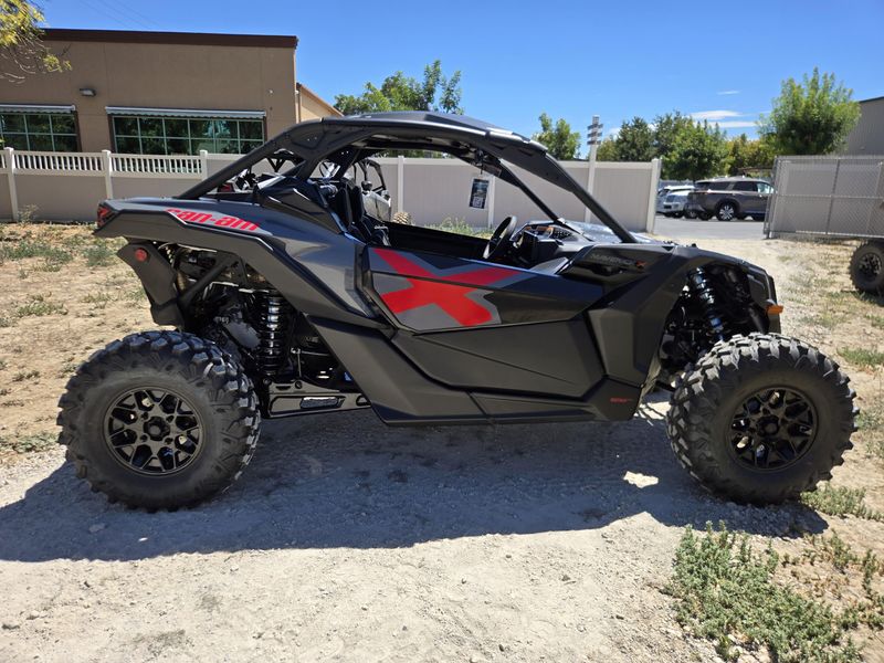 New 2026 Can-Am MAVERICK X 64 T Image 4