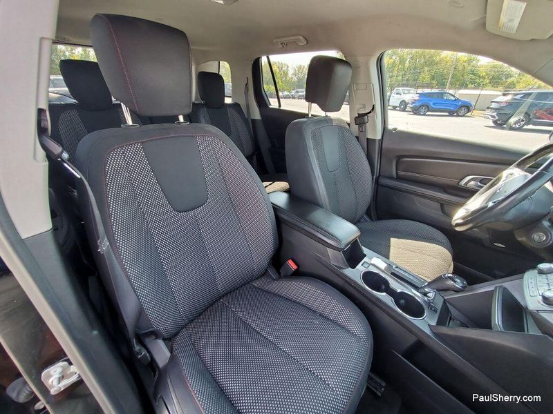 2017 Gmc Terrain SLE photo 2