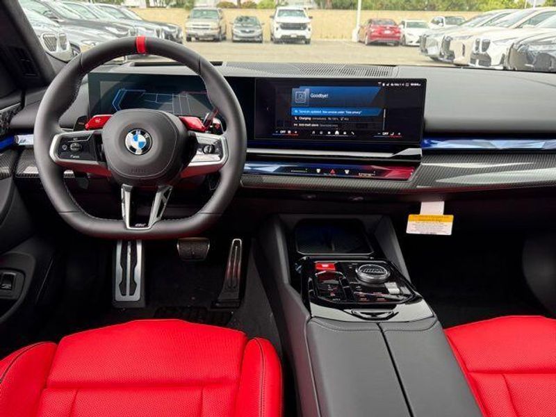 New 2026 BMW M5 BaseImage 26