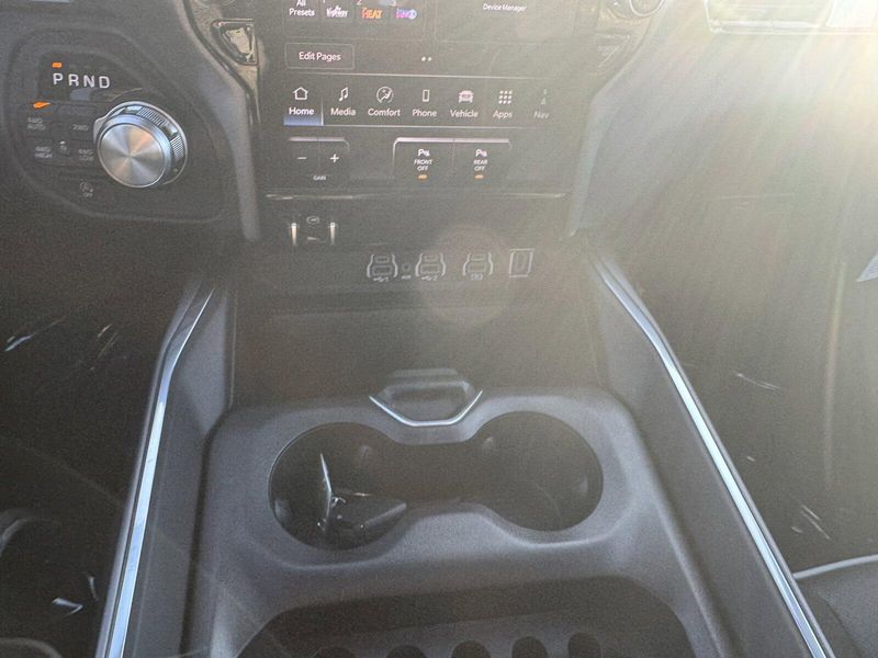2025 RAM 1500 LaramieImage 22