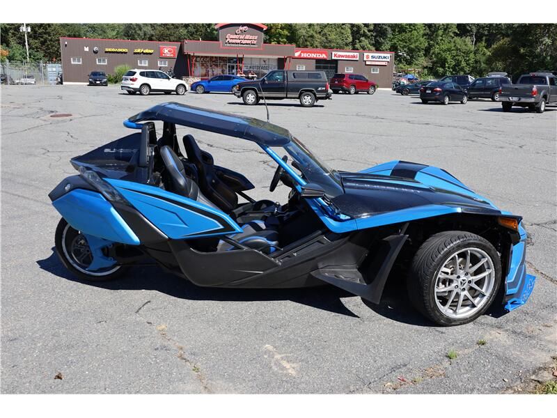 Used 2018 Polaris SLINGSHOT SLR Image 3