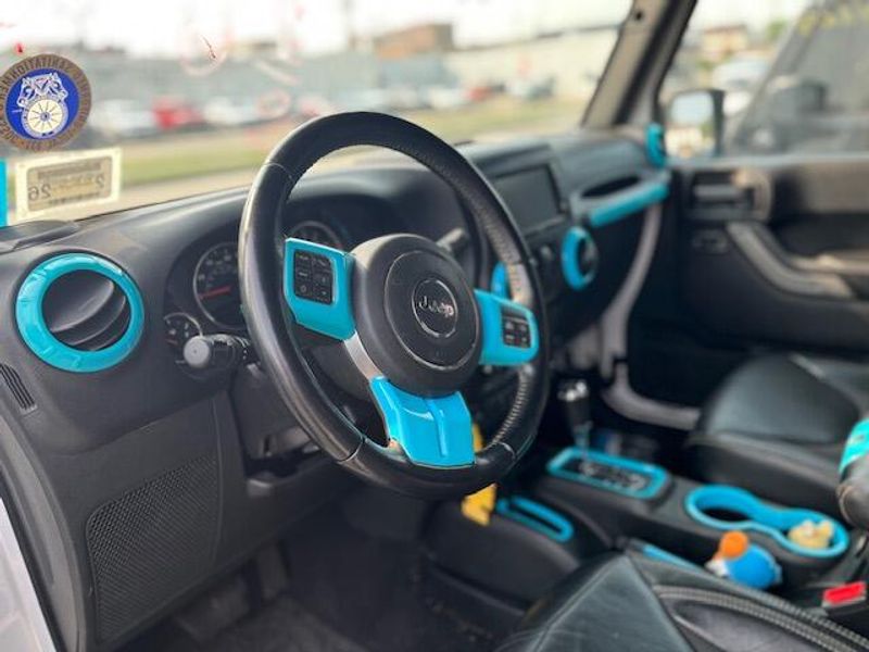 2018 Jeep Wrangler JK Image 2