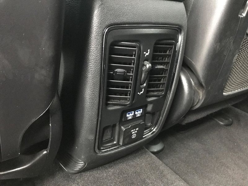 Used 2020 Jeep Grand Cherokee LimitedImage 15