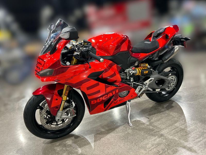 New 2027 Ducati PANIGALE V2 MM93 Image 18