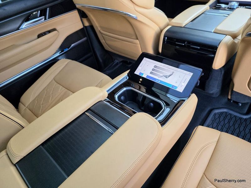 2026 Jeep Grand Wagoneer Summit Reserve Black