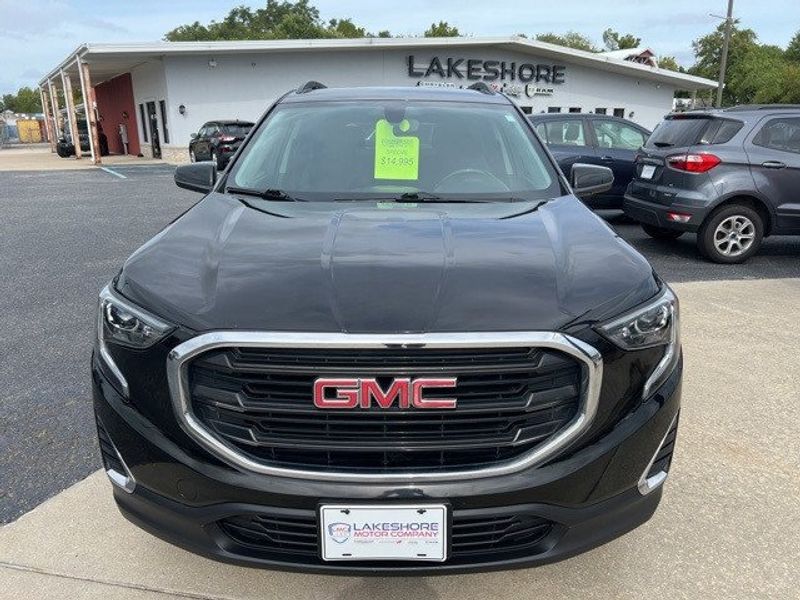 2019 GMC Terrain SLEImage 2