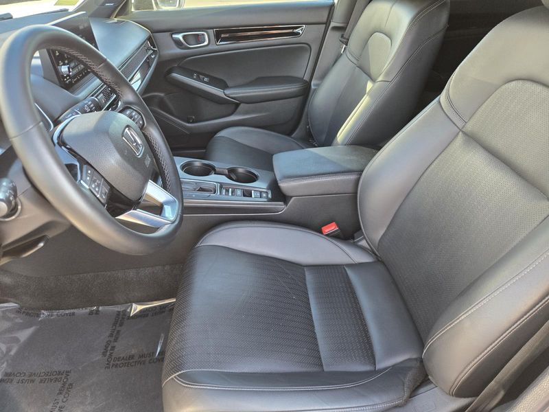Used 2024 Honda Civic Hatchback Sport Touring