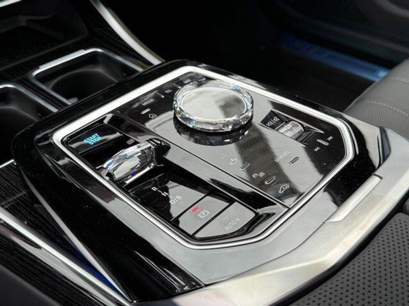 New 2026 BMW i7 xDrive60Image 22