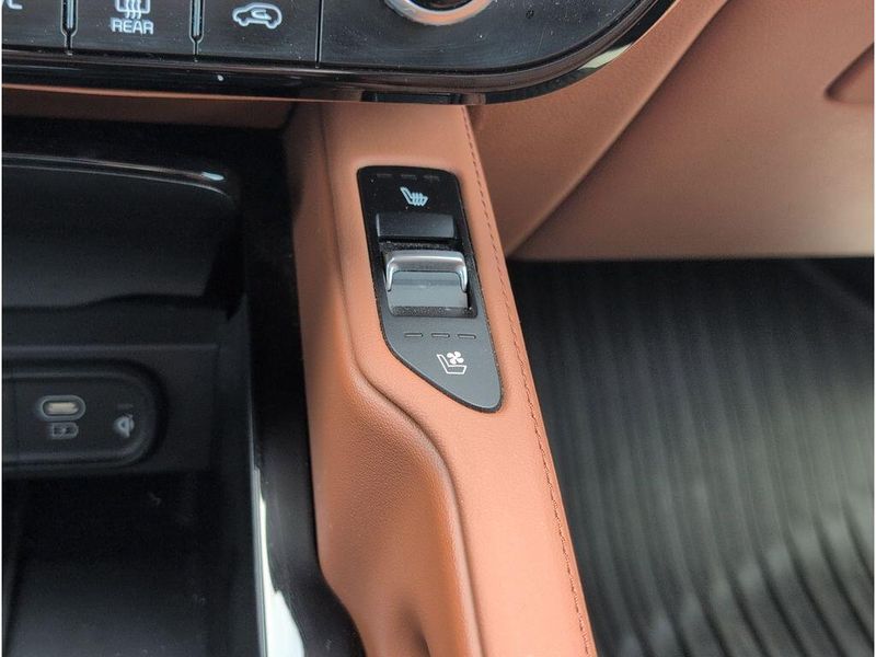 2024 Kia Telluride EX X-LineImage 16