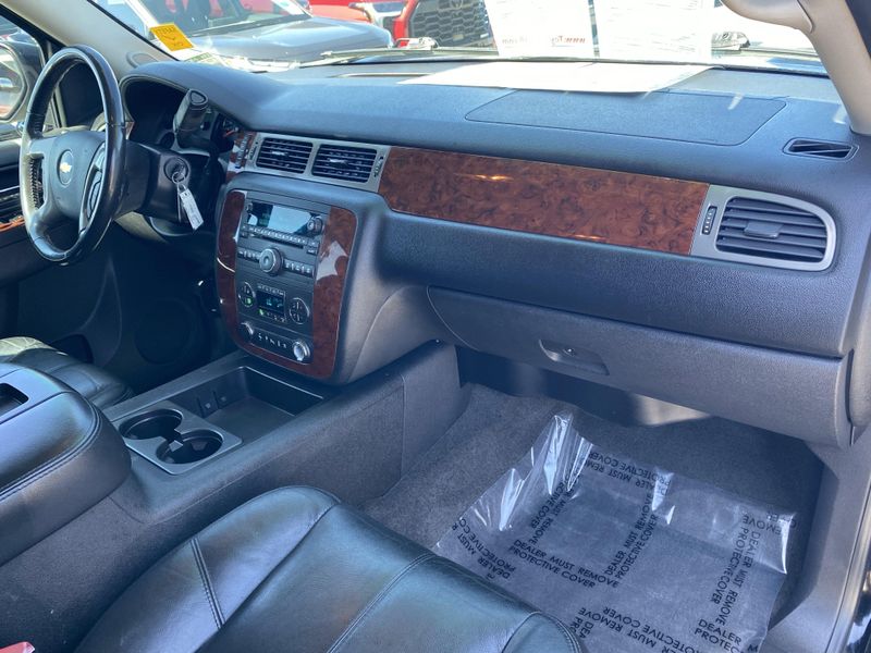 Used 2011 Chevrolet Tahoe LTImage 8