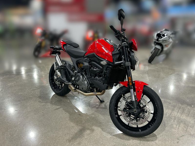 New 2026 Ducati MONSTER 937+ Image 10