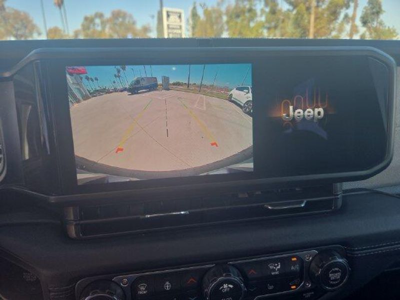 Used 2026 Jeep Wrangler SaharaImage 16