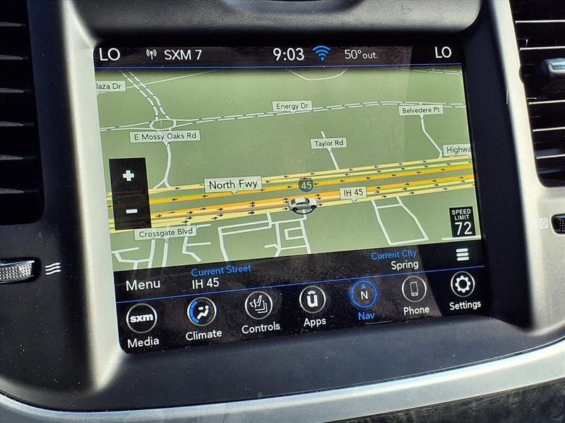 Used 2023 Chrysler 300 TouringImage 25