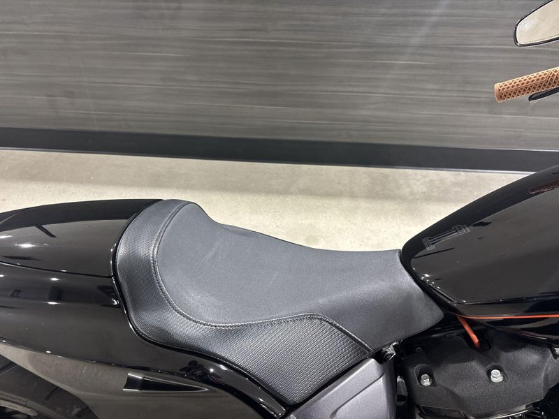 Used 2019 Harley-Davidson FXDR 114 Image 26
