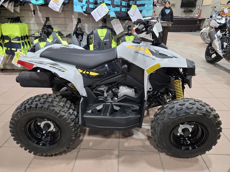 2025 Can-Am RENEGADE 70 EFI CATALYST GRAY AND NEON YELLOWImage 1