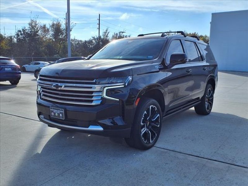 2022 Chevrolet Tahoe High CountryImage 12