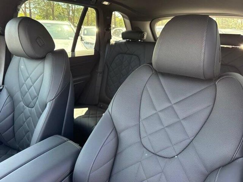 New 2026 BMW X5 sDrive40iImage 19