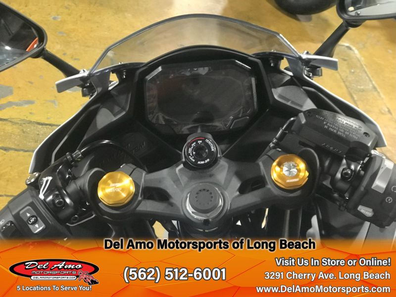 2025 Kawasaki NINJA ZX-4RR ABS Image 7